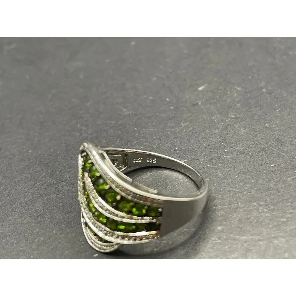 925 Sterling Silver Green Chrome Diopside Wave Cluster Ring Size 9.75
